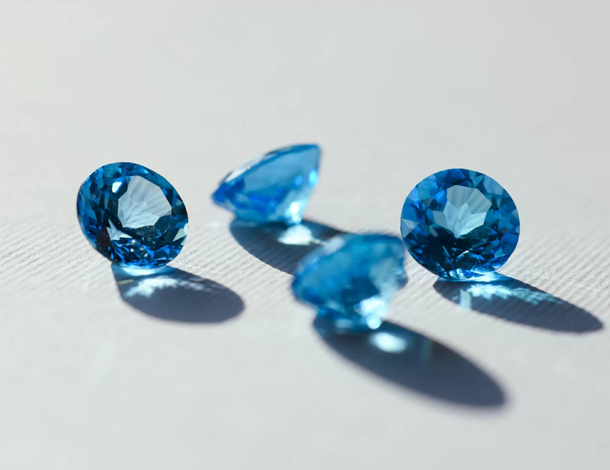 Pawn Diamond and Precious Stone Pawning