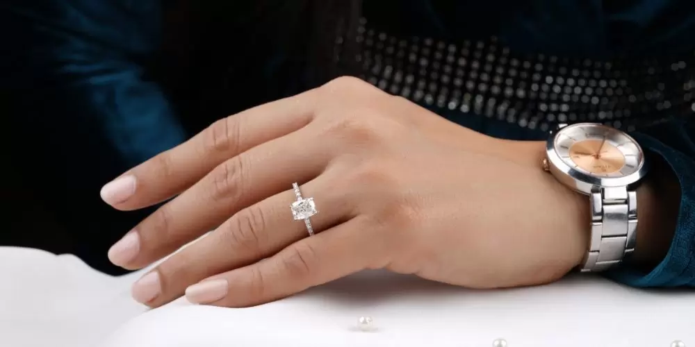 Berlian Tanpa Sertifikat Bisa Digadai