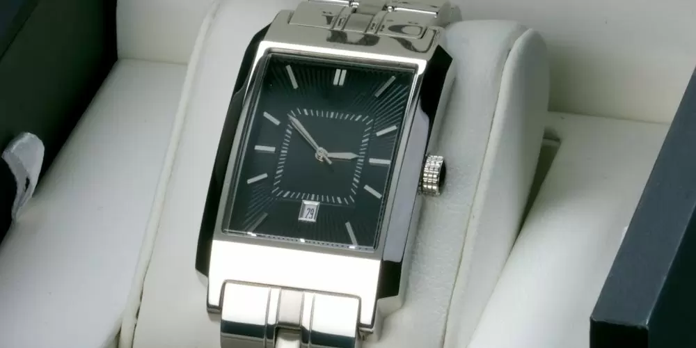 gadai jam tangan dimana