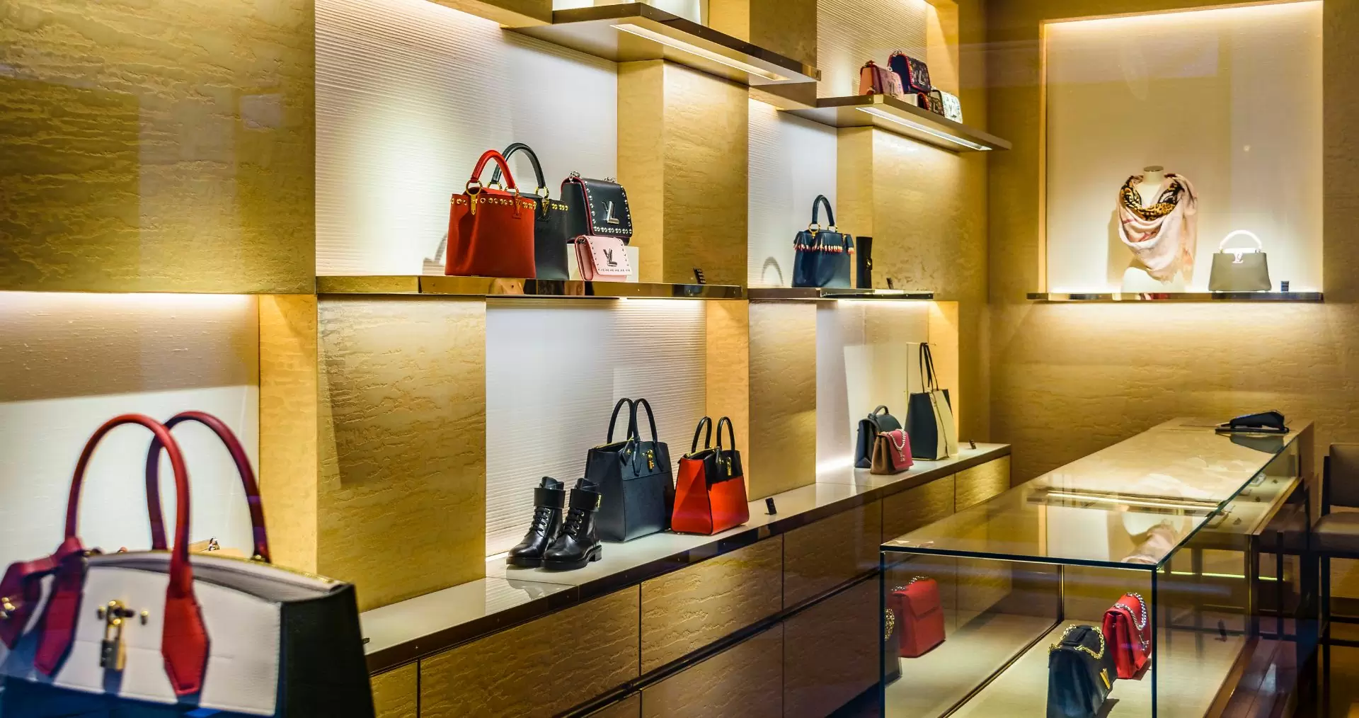 merk tas wanita branded