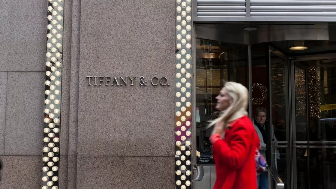 5 Perhiasan Tiffany & Co Paling Populer untuk Dikoleksi